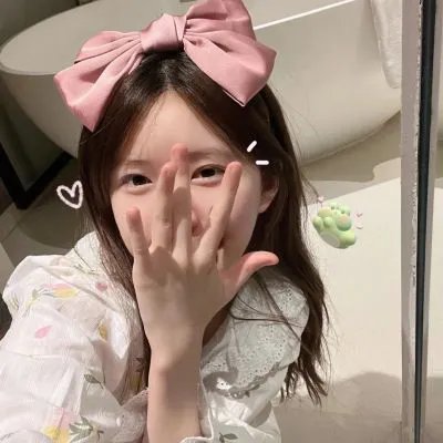 劳拉·马尔斯的眼睛